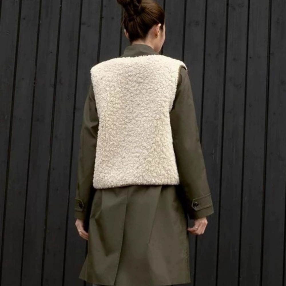 ZARA Versatile Drawstring Fleece Vest